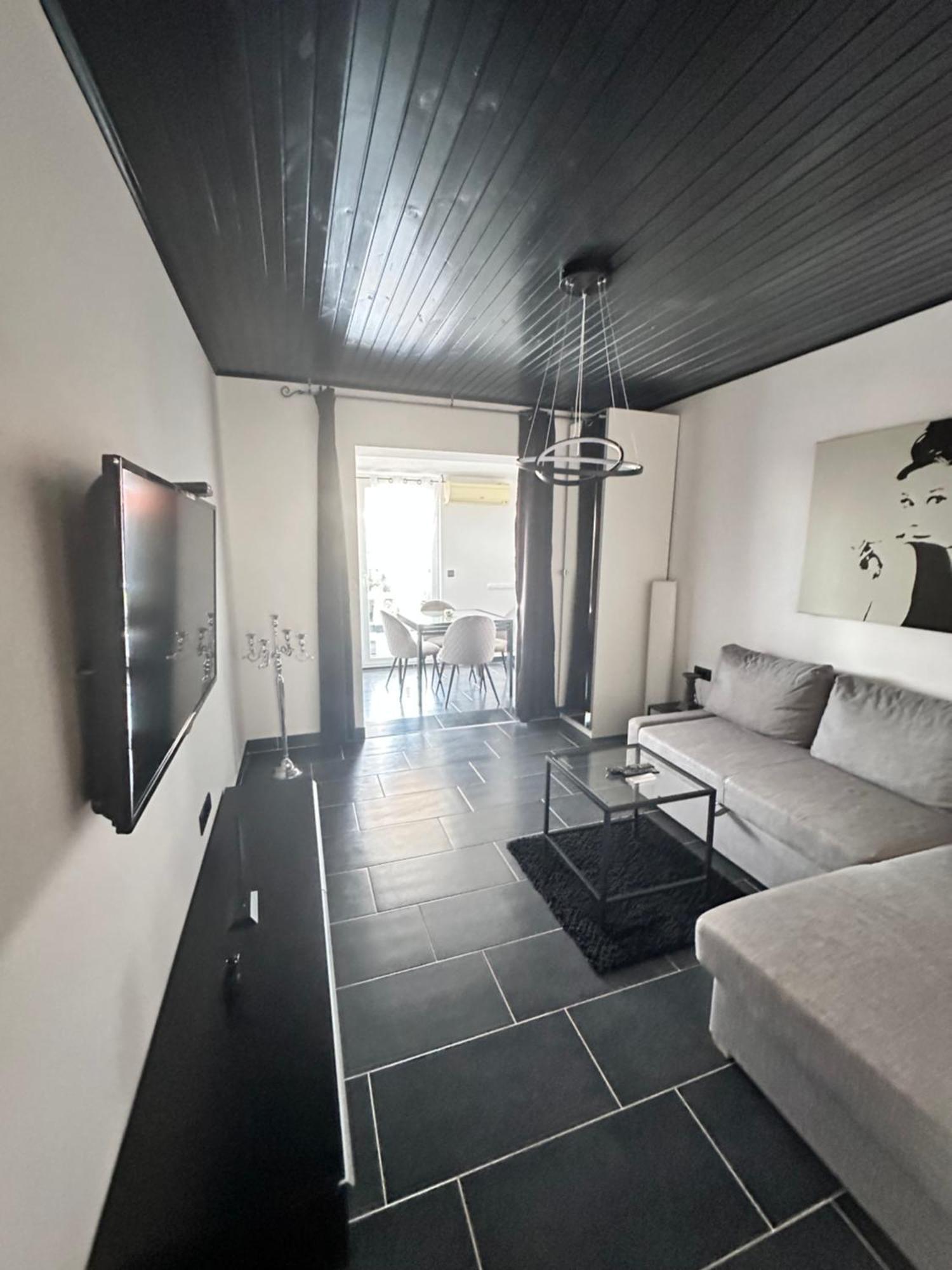 Apartmani Vernissage Biograd Na Moru Luaran gambar